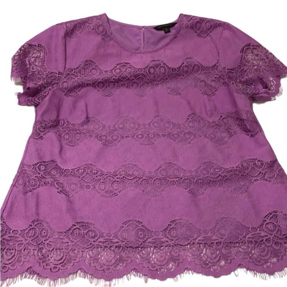 Ladies Top by Banana Republic M